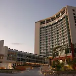 Krystal Urban Cancun & Beach Club