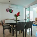 Spacious Modern House Cancun