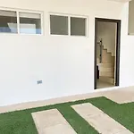 Elegante Y Preciosa Casa Con Excelente Ubicacion