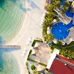 Cancun Bay Resort