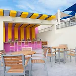 Crown Paradise Club Cancun