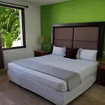 Nirvana Cancun Hotel Zone