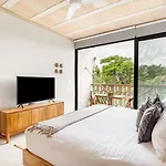 Fabulous Loft With Pool