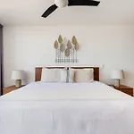 Spectacular View 2Br Apartment - Rooftop Pool