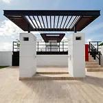 Spectacular View 2Br Apartment - Rooftop Pool