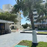 Vaoli Brisas Cancun