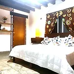 Hostal Ajaw