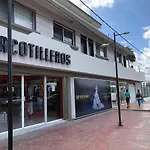 Azteca Hotel