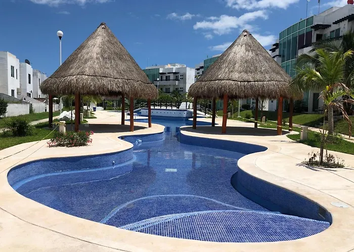 Casa en zona exclusiva con alberca