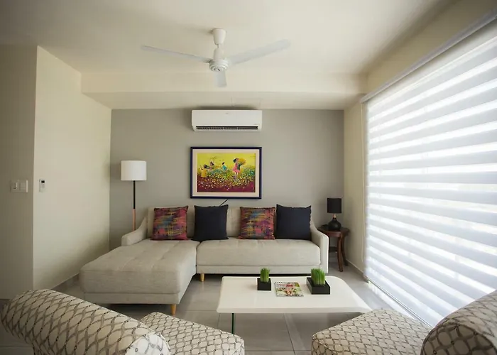 Luxury 2 Bedroom Apartment