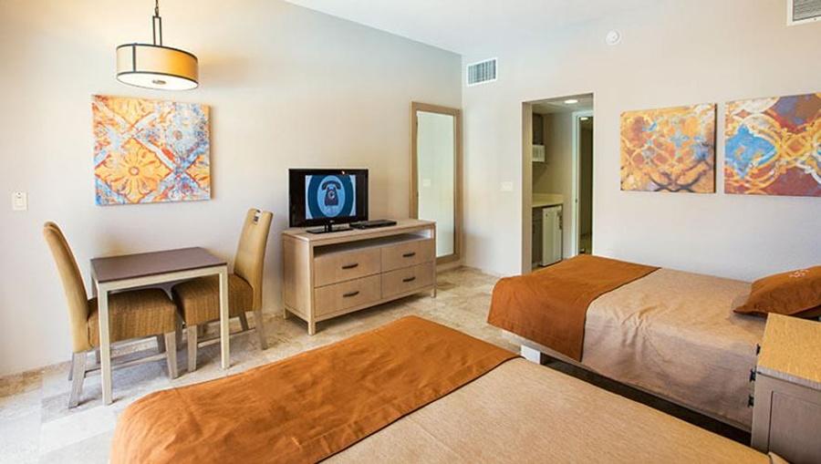 The Royal Sands & 5*