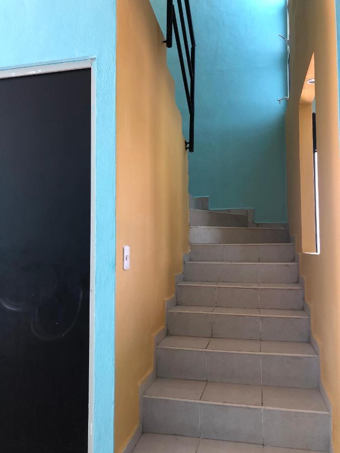 Casa En Zona Exclusiva Con Alberca Habitación en casa particular *