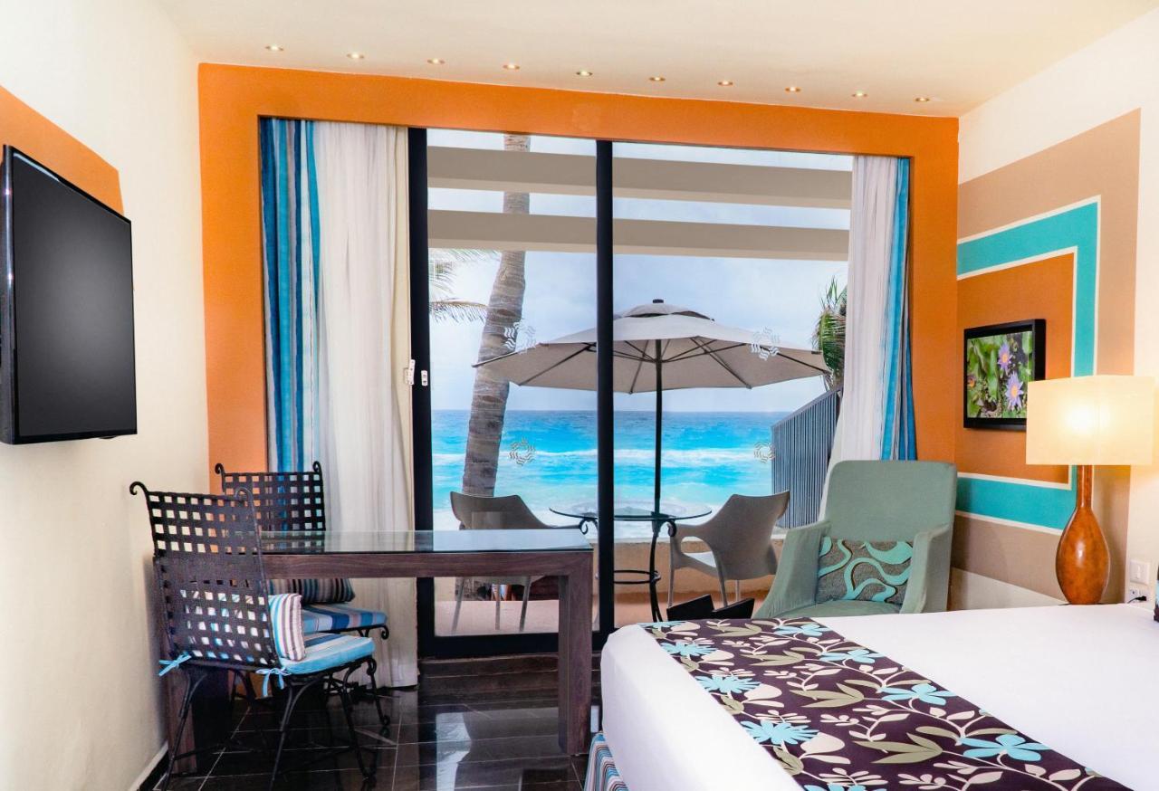 Oh! On The By Oasis 4* Cancún