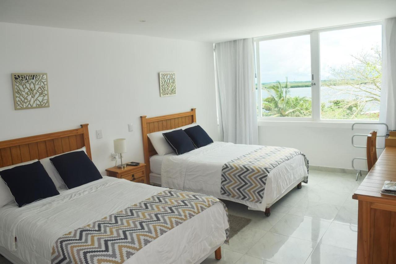 Oleo Playa Cancun