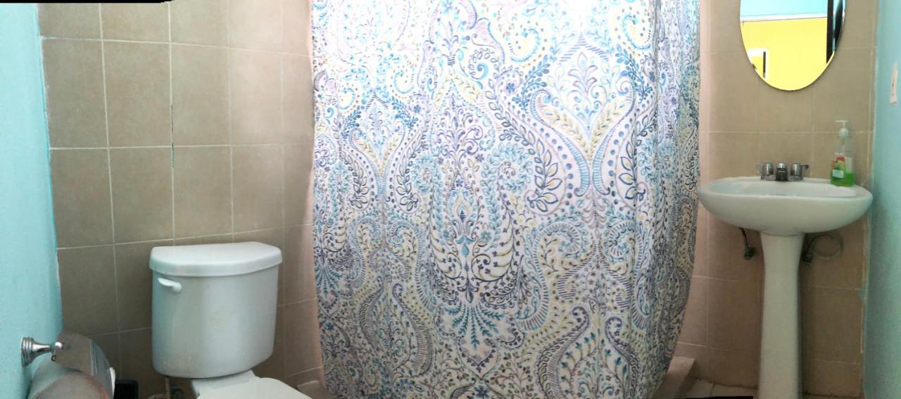 Casa En Zona Exclusiva Con Alberca Cancún