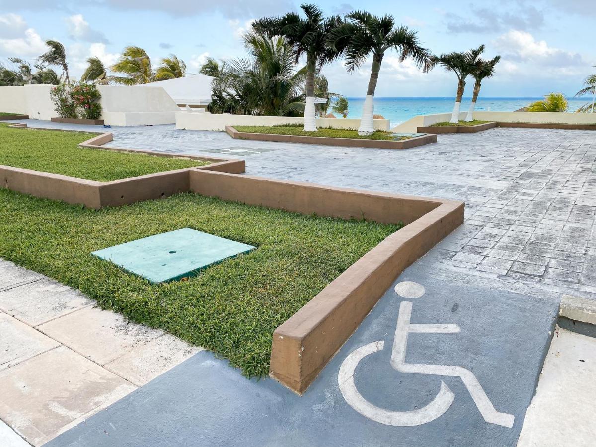 Beach&ocean Front Brisas Zona Hotelera * Cancún