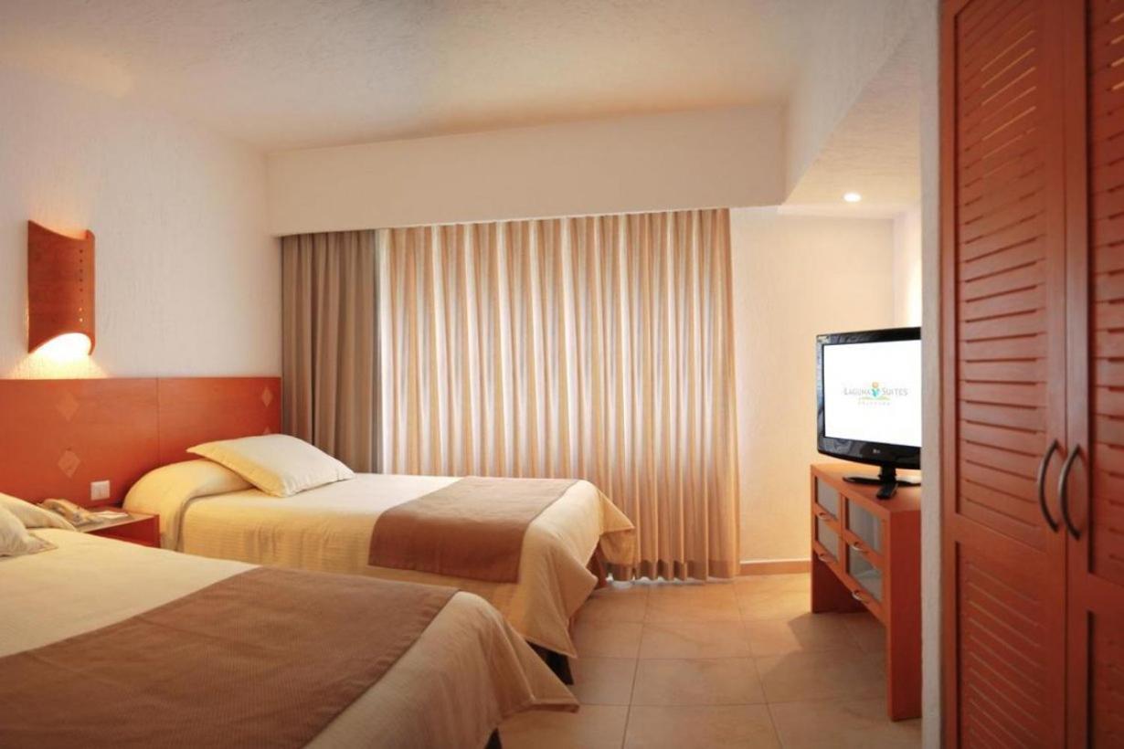 Hotel Laguna Suites&Beach Club