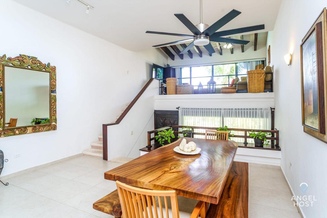 Oceanside Townhome A Block To Beach Plus 3 Pools Onsite * Cancún