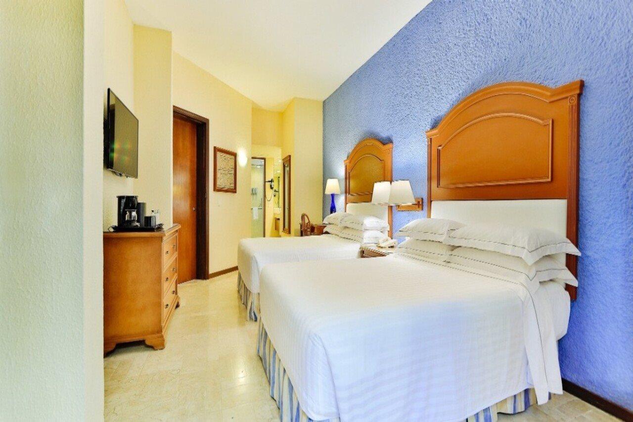 Resort Occidental Tucancún -