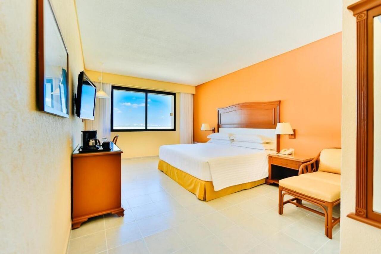Occidental Tucancún -