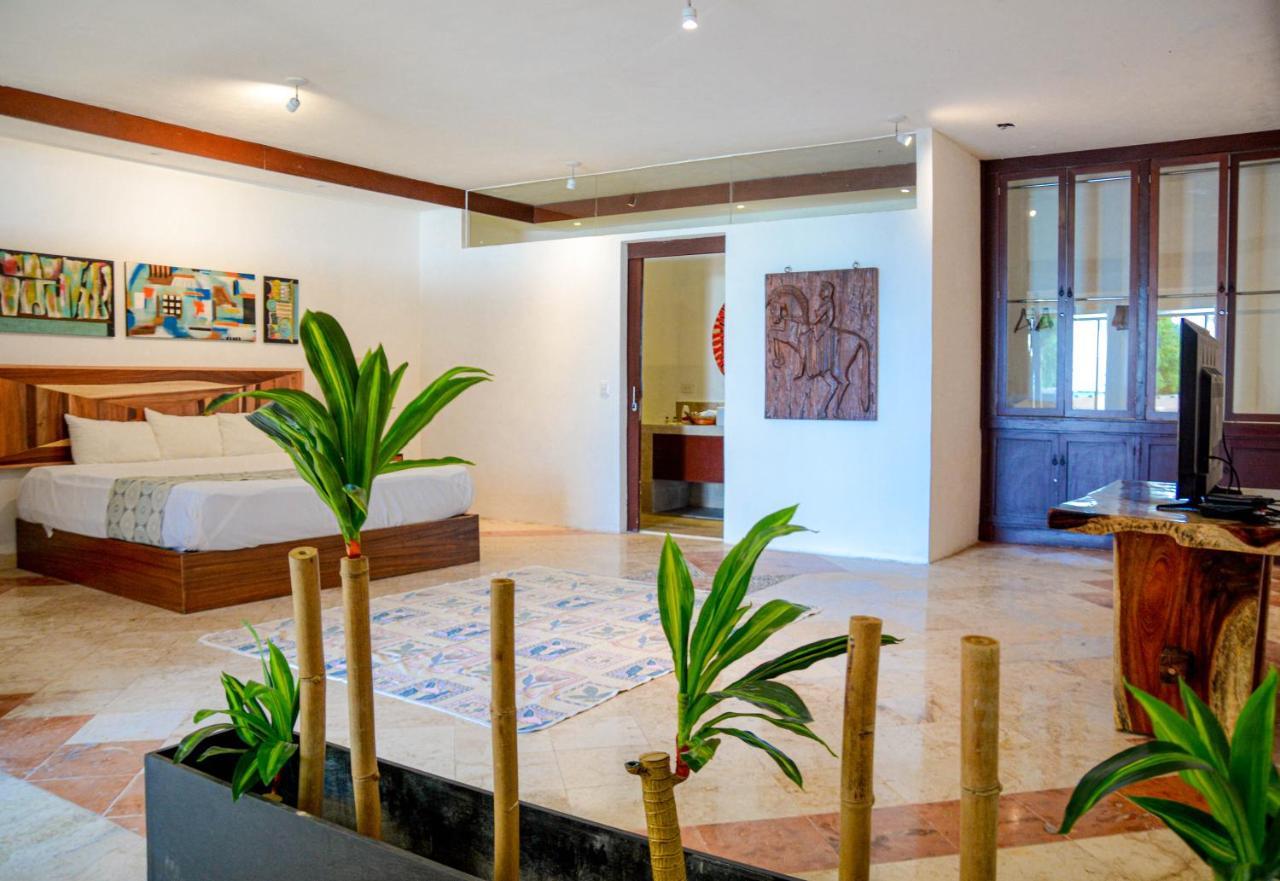 La Palma Beachfront & Club Nautico 4* Cancún