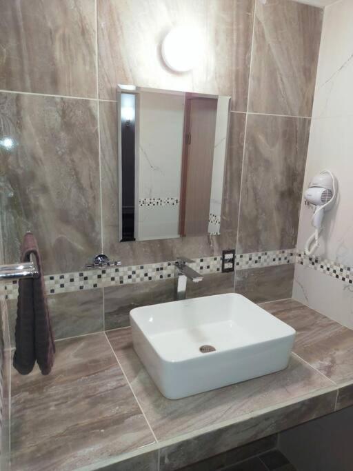 Loft Solimán - Netflix - Hbo - Near Market 28 - Downtown Apartamento