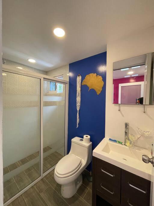 Apartamento Departamento Pina / Mkt-mercado 28 / 3 Recamaras-rooms