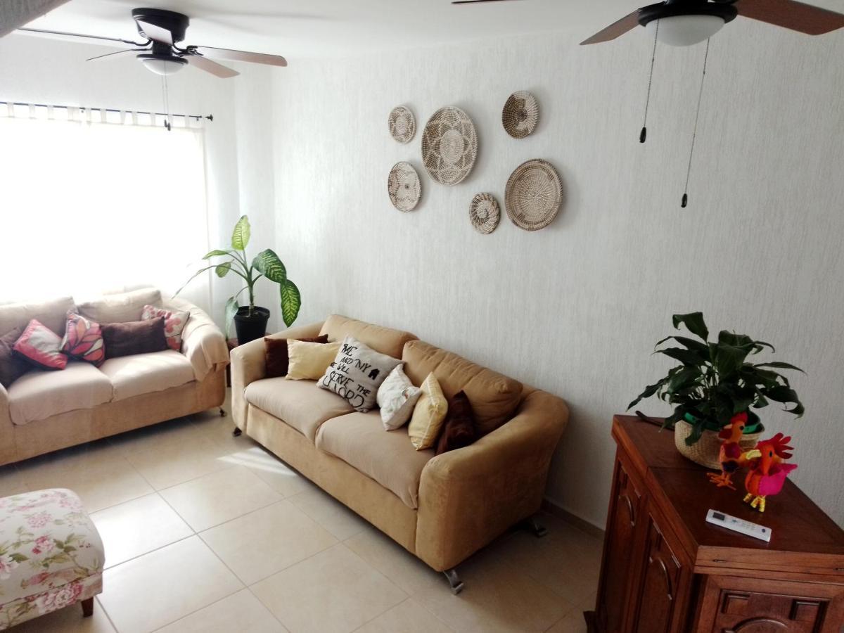 Fraccionamiento Jardines Del Sur 5 Calle Margaritas 3 No. 10 Homestay *