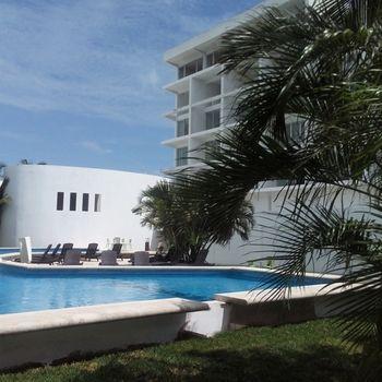Hotel Nirvana Lofts Cancún