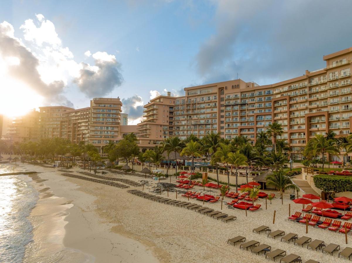 Grand Fiesta Americana Coral -