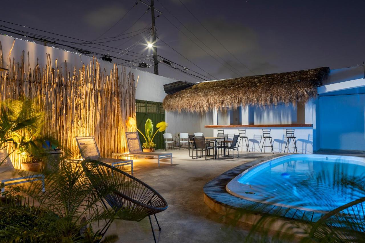 Soy Local Hotel 3*