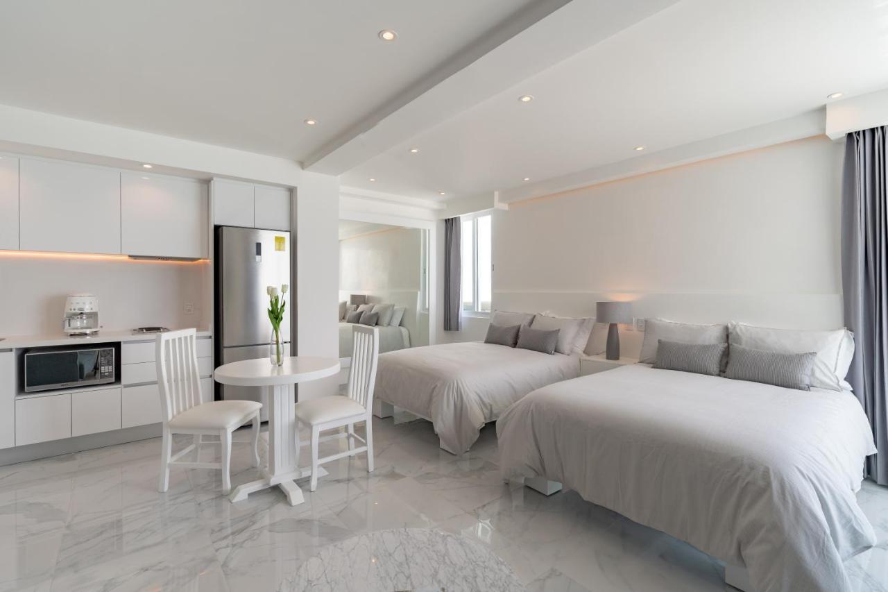 Apartamento Beachfront Deluxe -best Ocean View, With Beach, Gym And Cancún