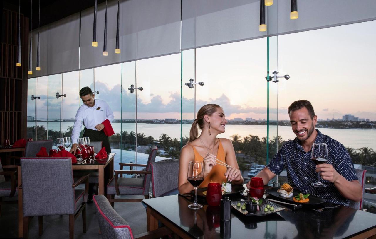 Royalton Chic Cancun, An Autograph Collection - Adults Only 5* Cancún