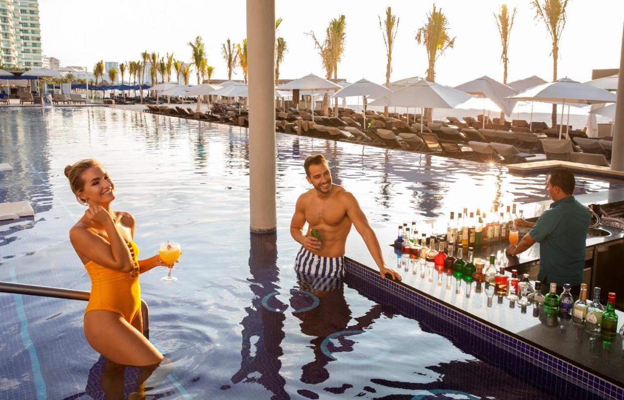 Resort Royalton Chic Cancun, An Autograph Collection - Adults Only