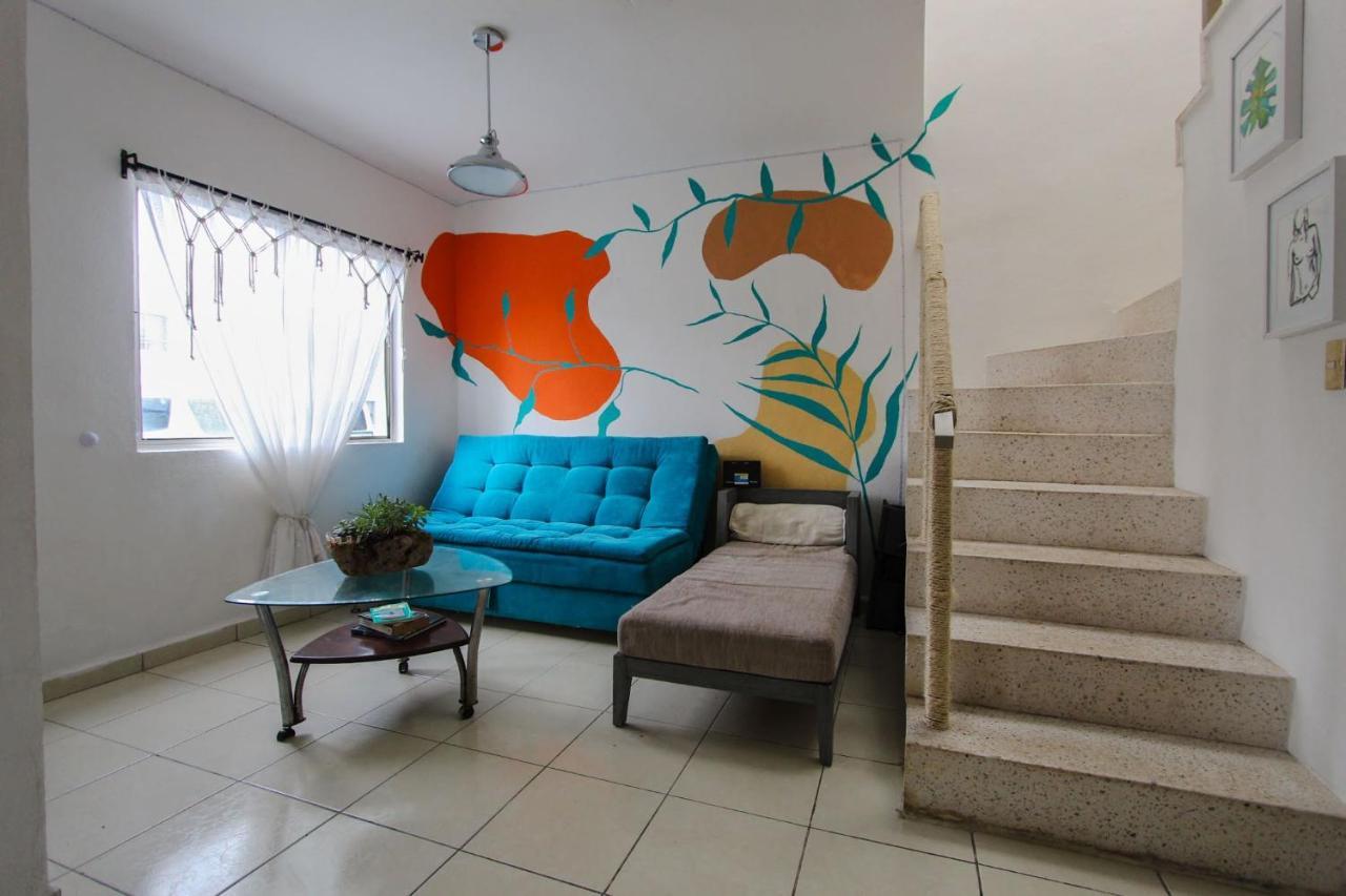 Bed and breakfast Artistic In With Wi-fi *