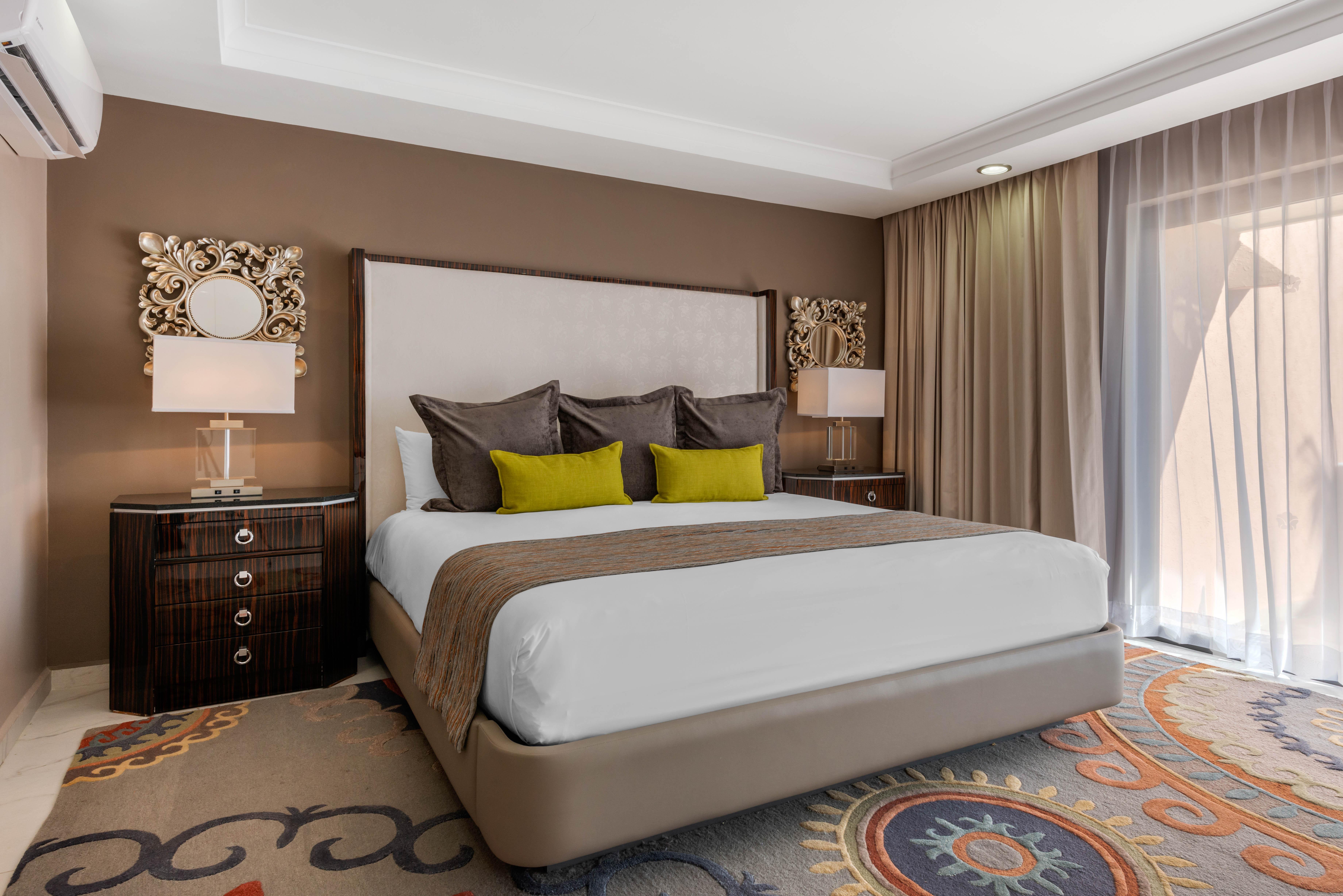 Hotel Wyndham Grand & 5*