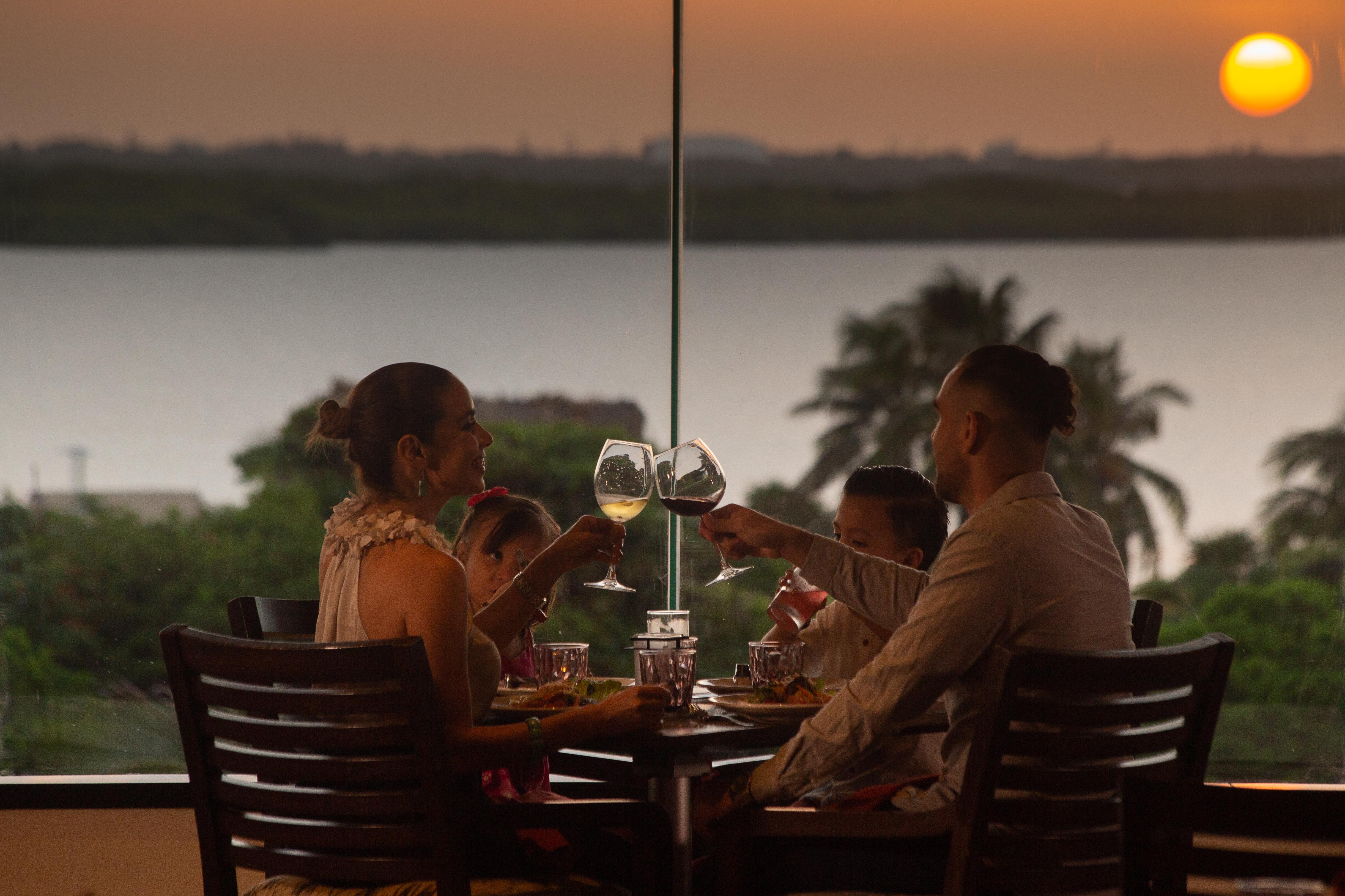 Wyndham Grand & 5* Cancún