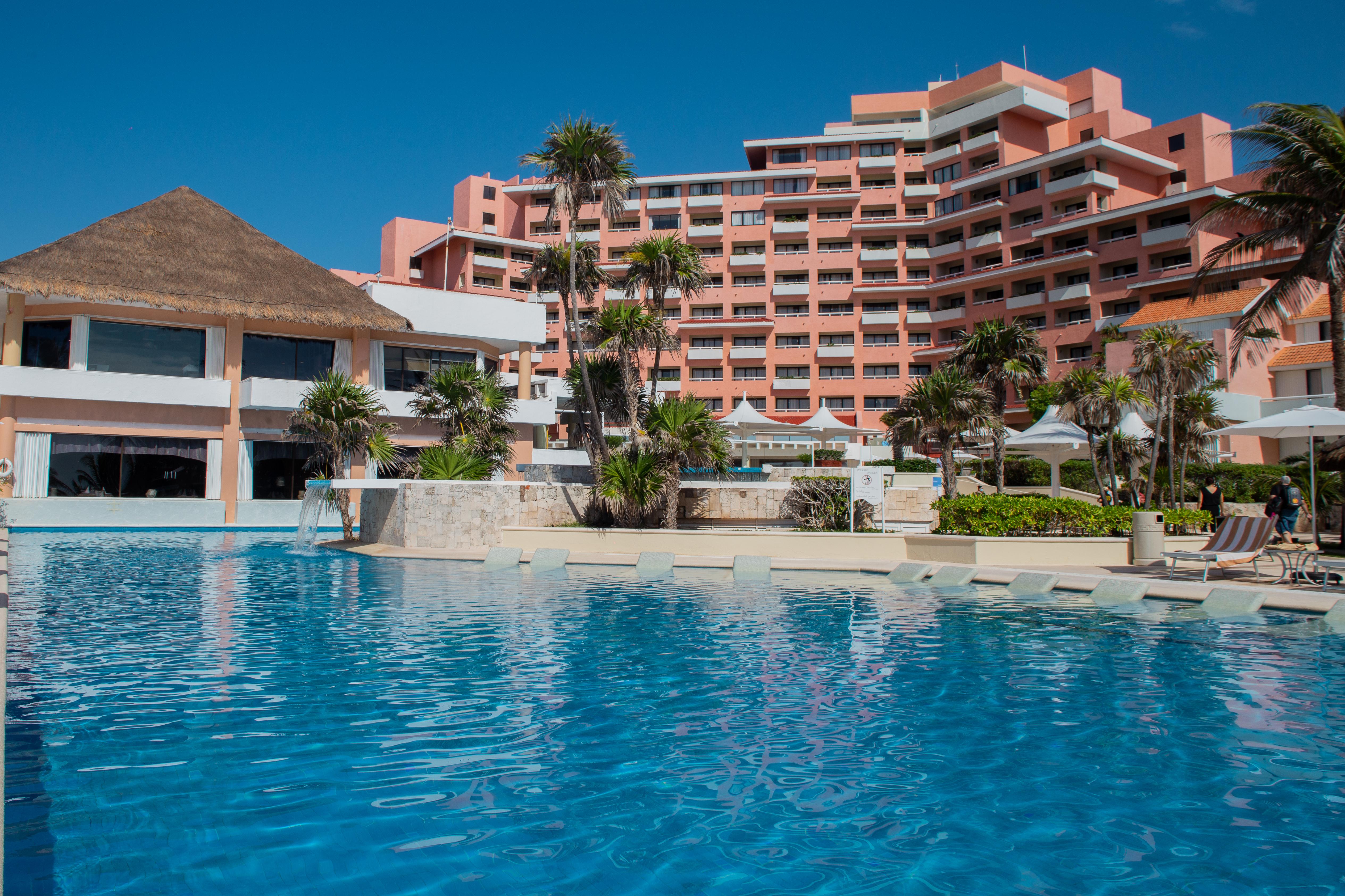 Wyndham Grand & 5* Cancún