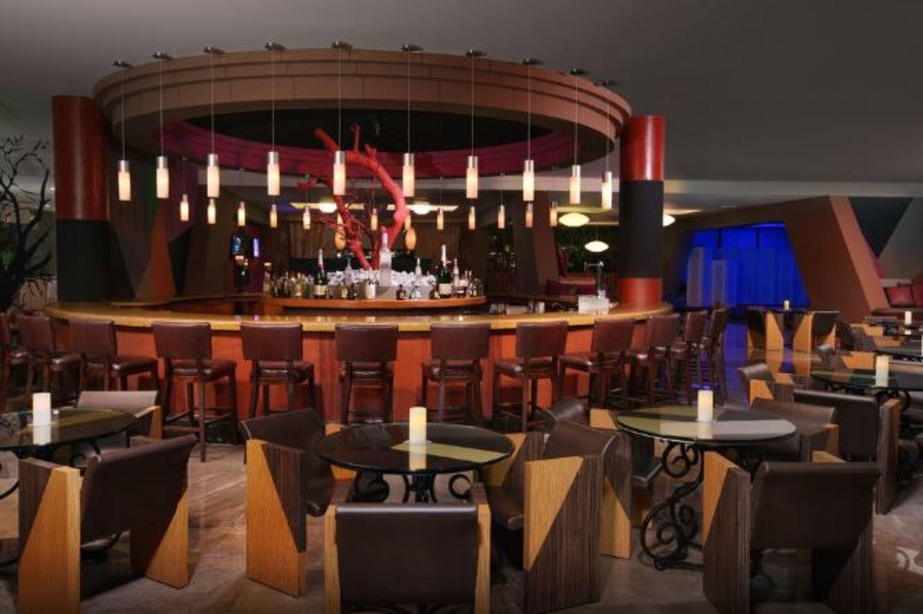 Resort The Pyramid By Oasis Cancun