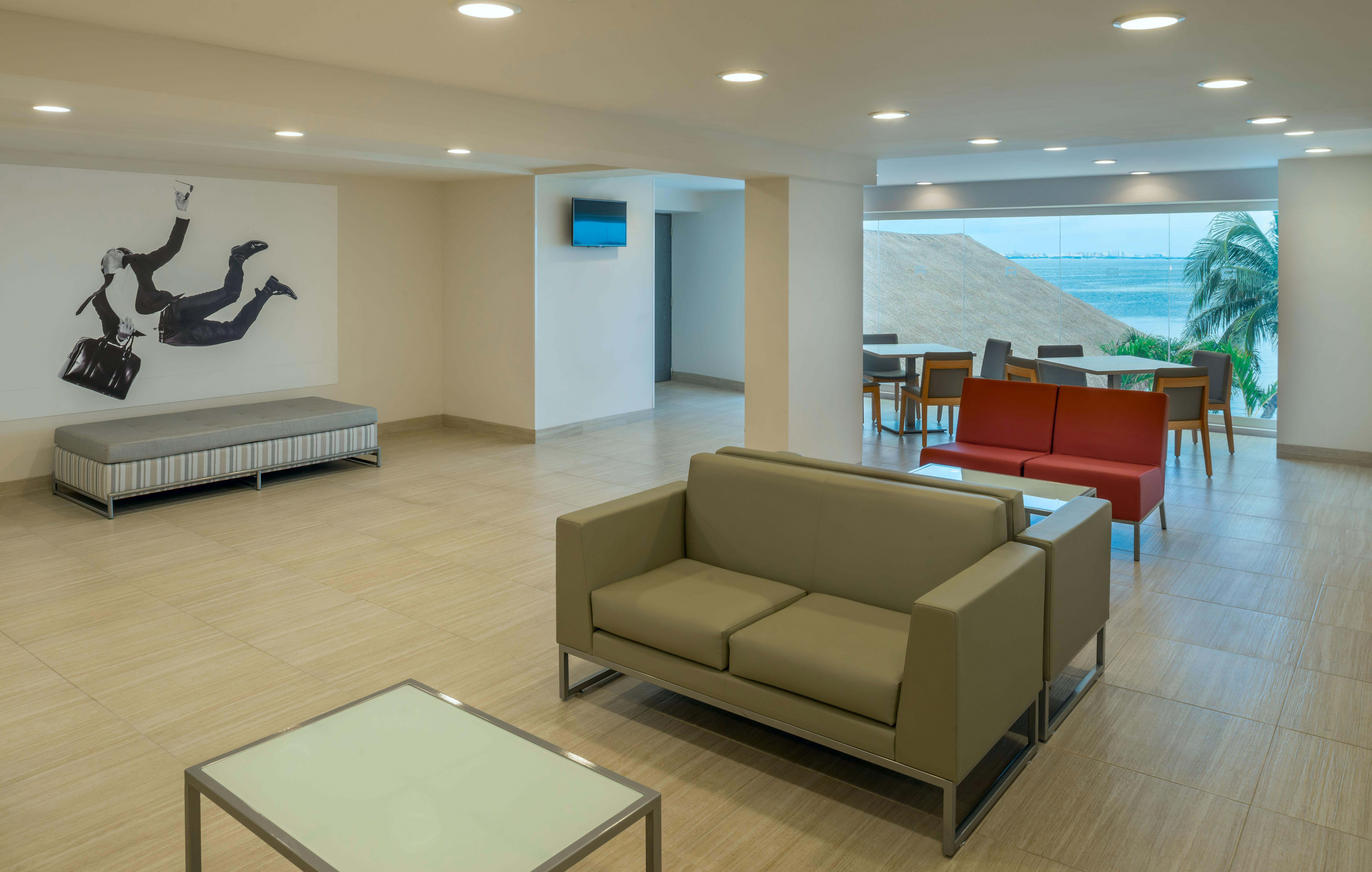 Real Hotel 4*