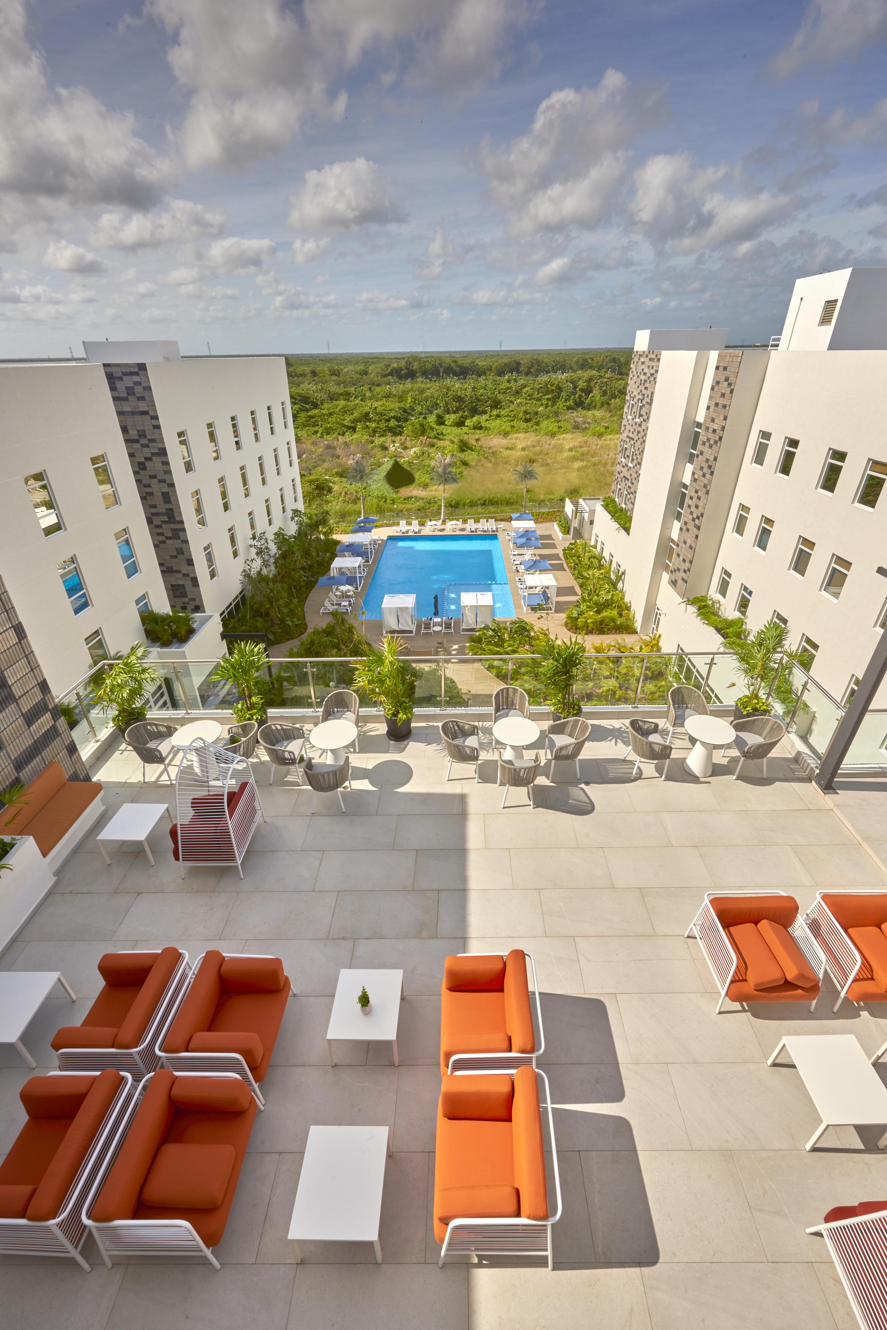 Express By Marriott Aeropuerto Riviera 4*