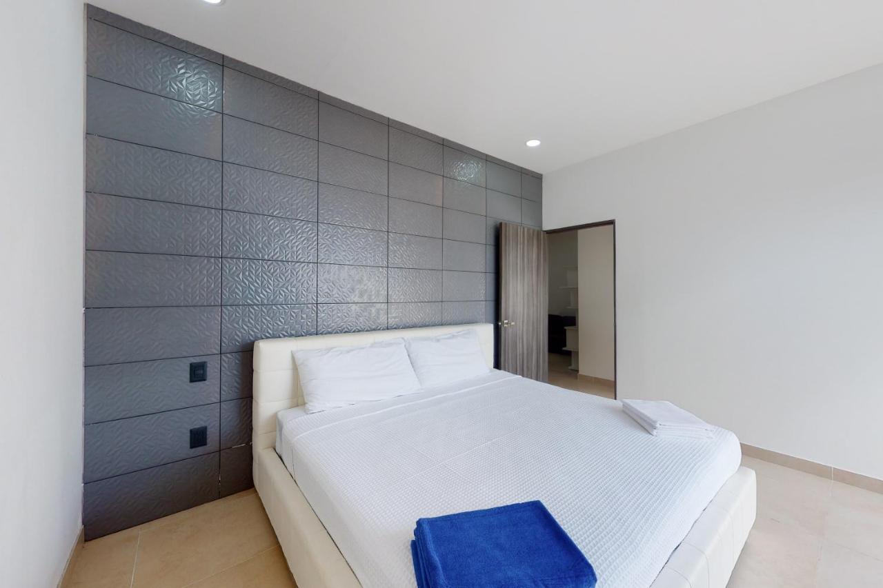 Apartamento Malecón Vg02 At Torre Montevideo Cancún