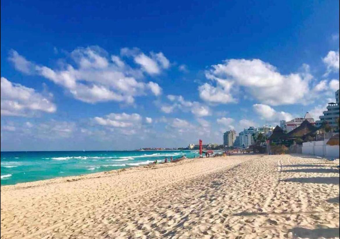 Brisas - By The Sea Cancún