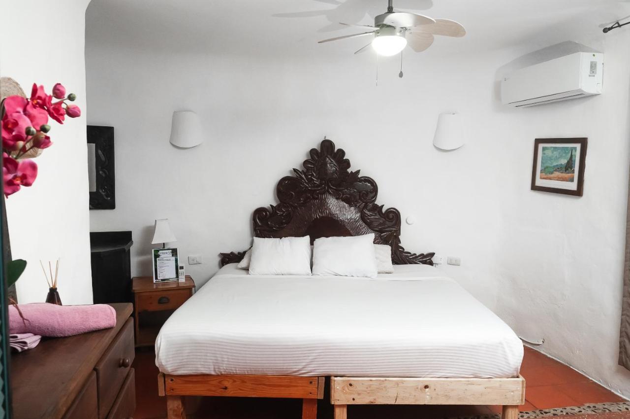 Blanca Bed and breakfast