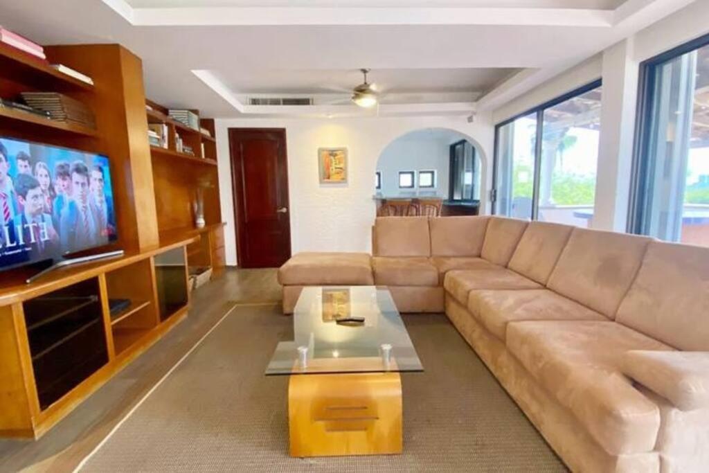 Villa Casa Real- Increíble Sobre La Laguna By Casa Paraiso *
