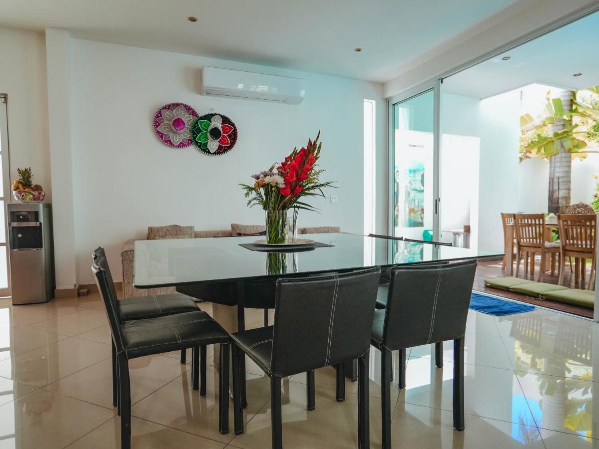 Spacious Modern House Сasa de vacaciones Cancún