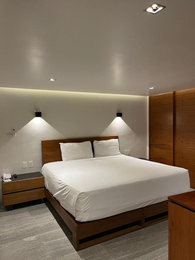 Plaza Kokai Hotel 4*