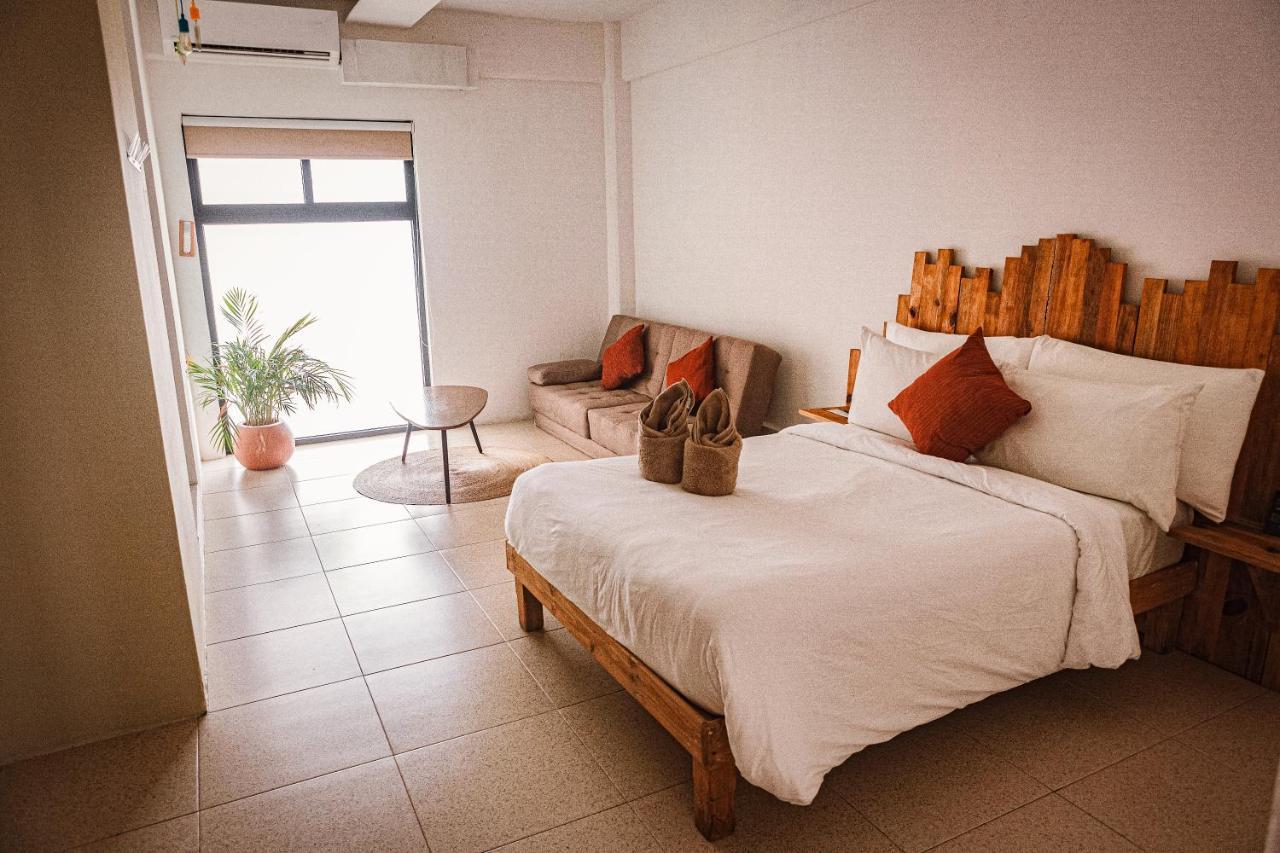 Nomads & Rooftop Pool Cancún