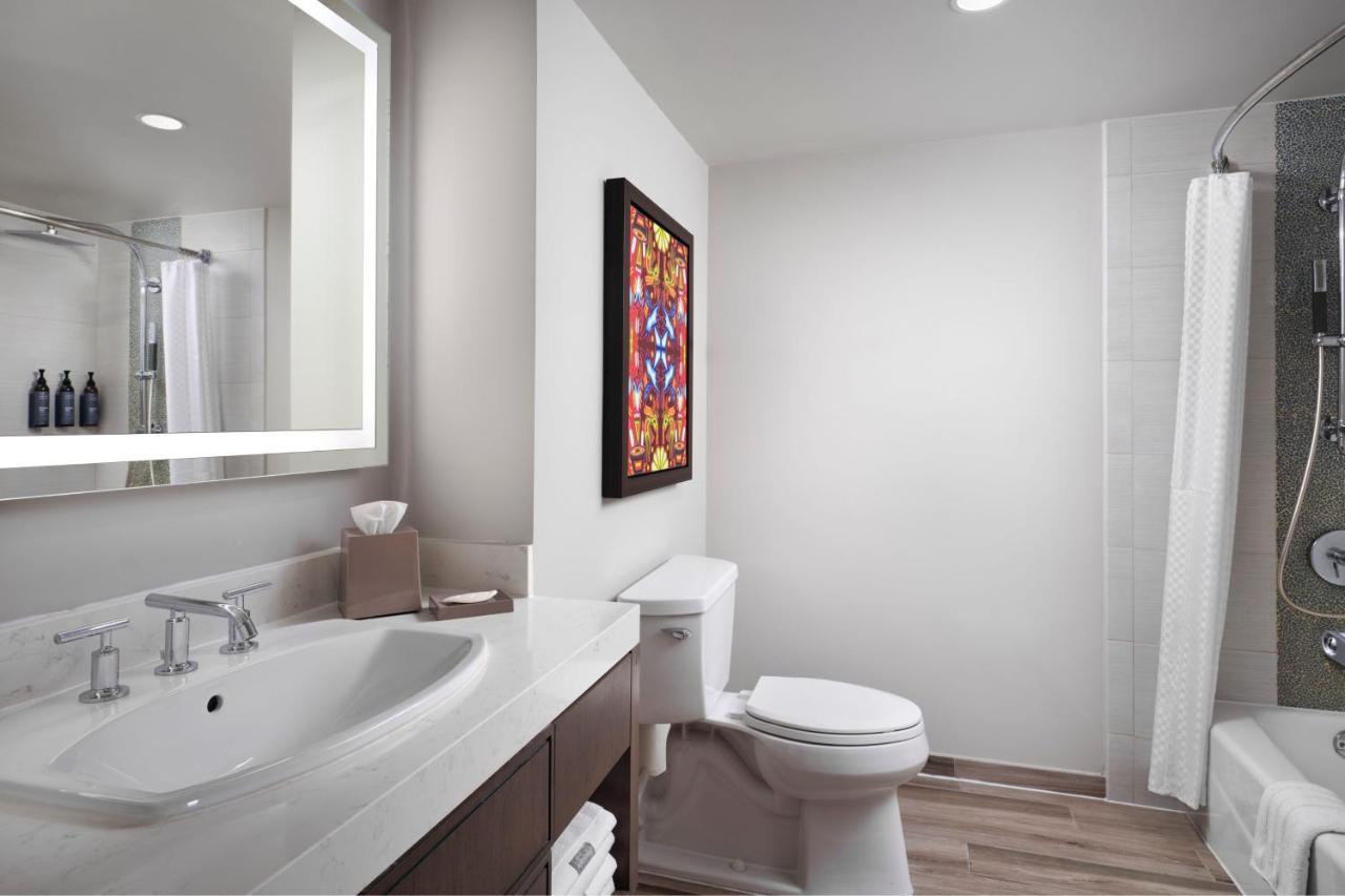 The Westin & Hotel 4*