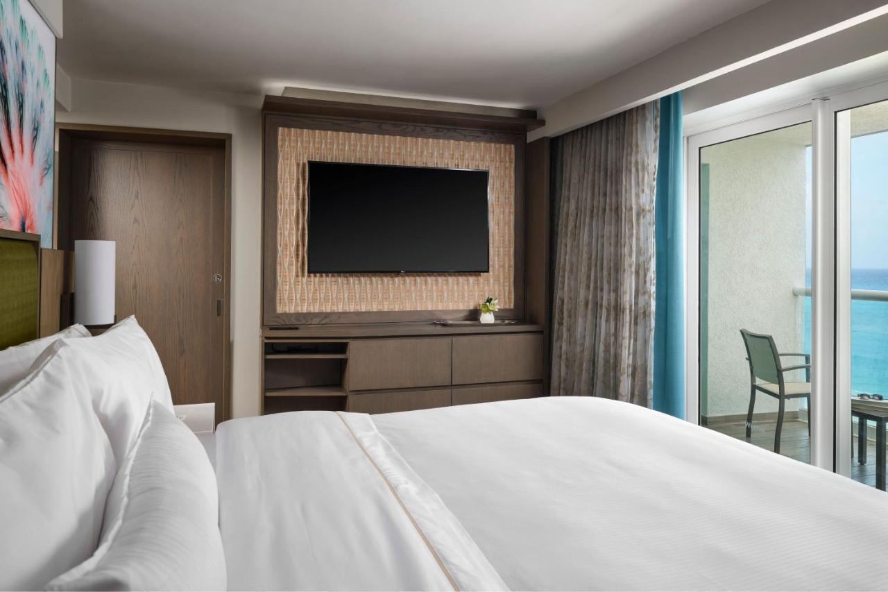The Westin & 4*
